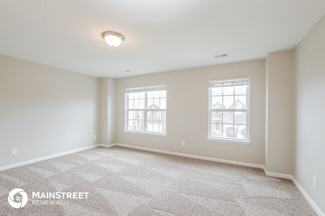 Building Photo - Welcome Home!
