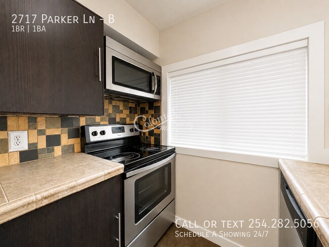 Building Photo - 2717 Parker Ln