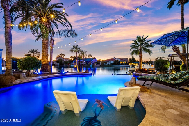 Building Photo - 1817 E Willow Tree Ct