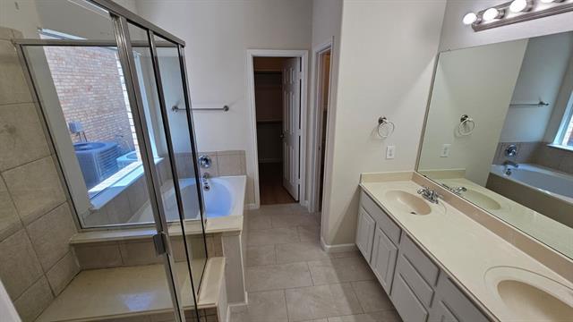 Building Photo - 5236 Hilcroft Rd