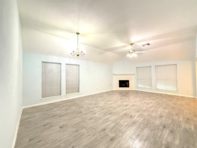 Building Photo - 20514 Westfield Estates Dr