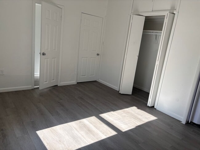 Building Photo - Modern Charm Meets Comfort: Fully Remodele...