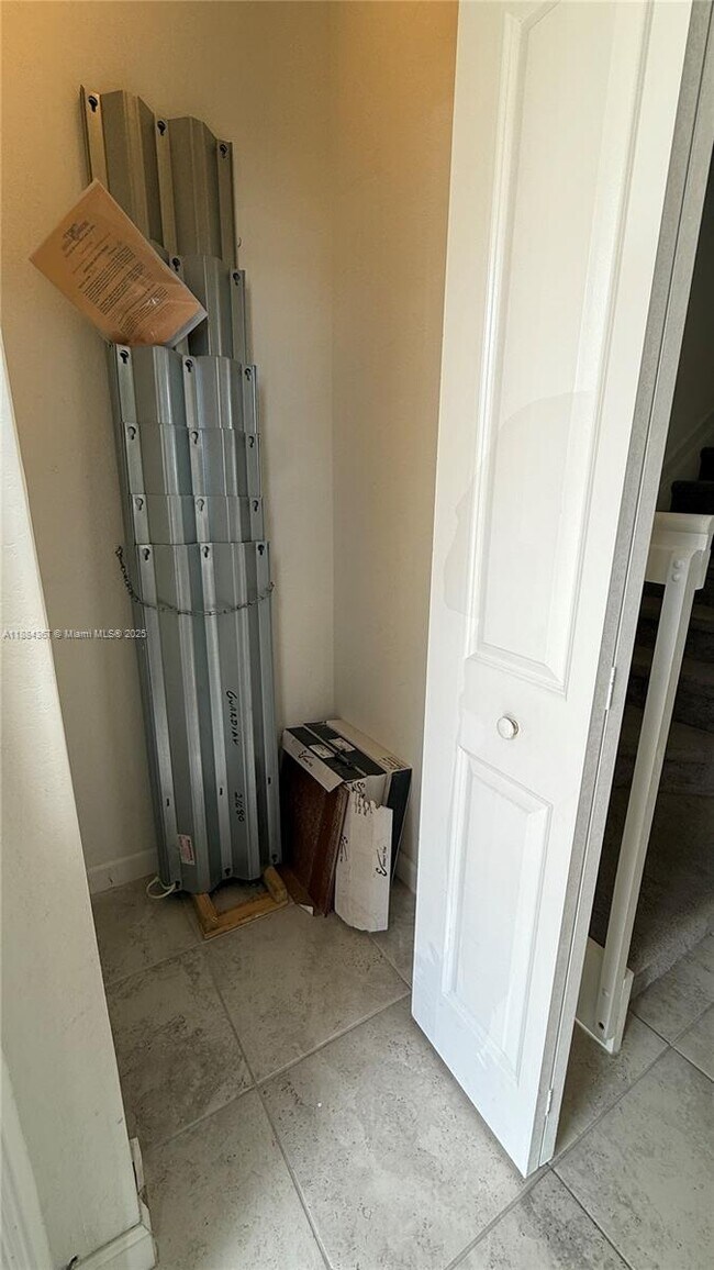 Building Photo - 11381 SW 248th Ln