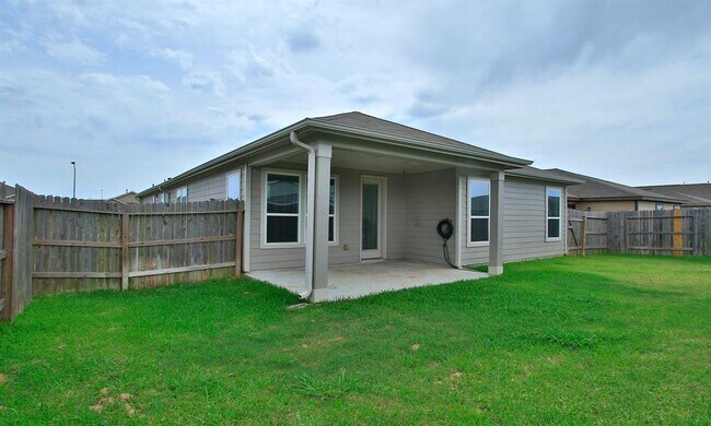 Building Photo - 20622 Teakwood Fields Ln
