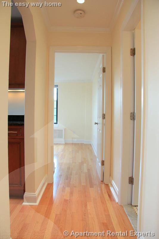 Building Photo - 60 Brattle St