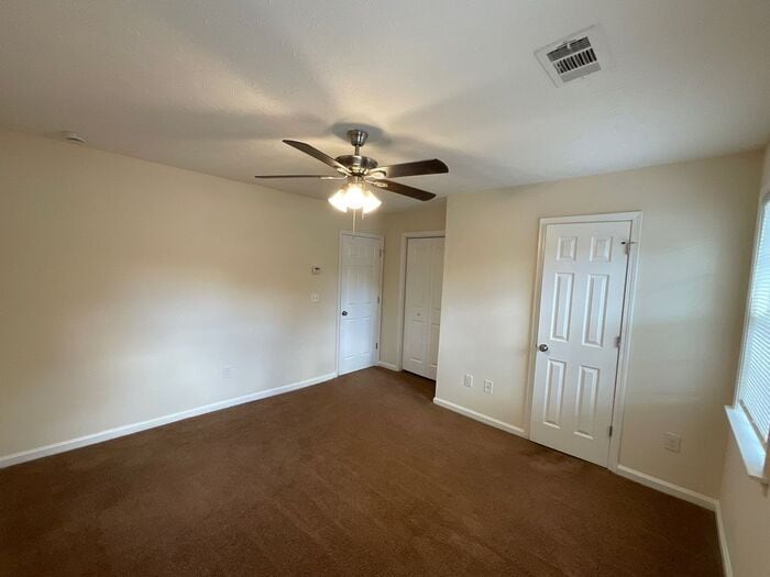 Building Photo - 2655 Parkside Way SW