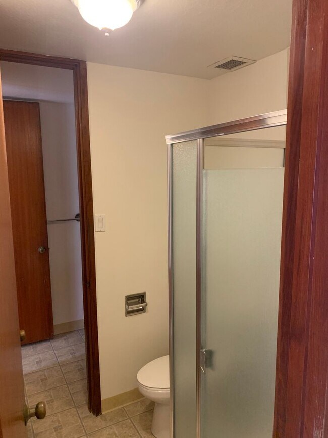 Building Photo - 4340 Pahoa Avenue #23A