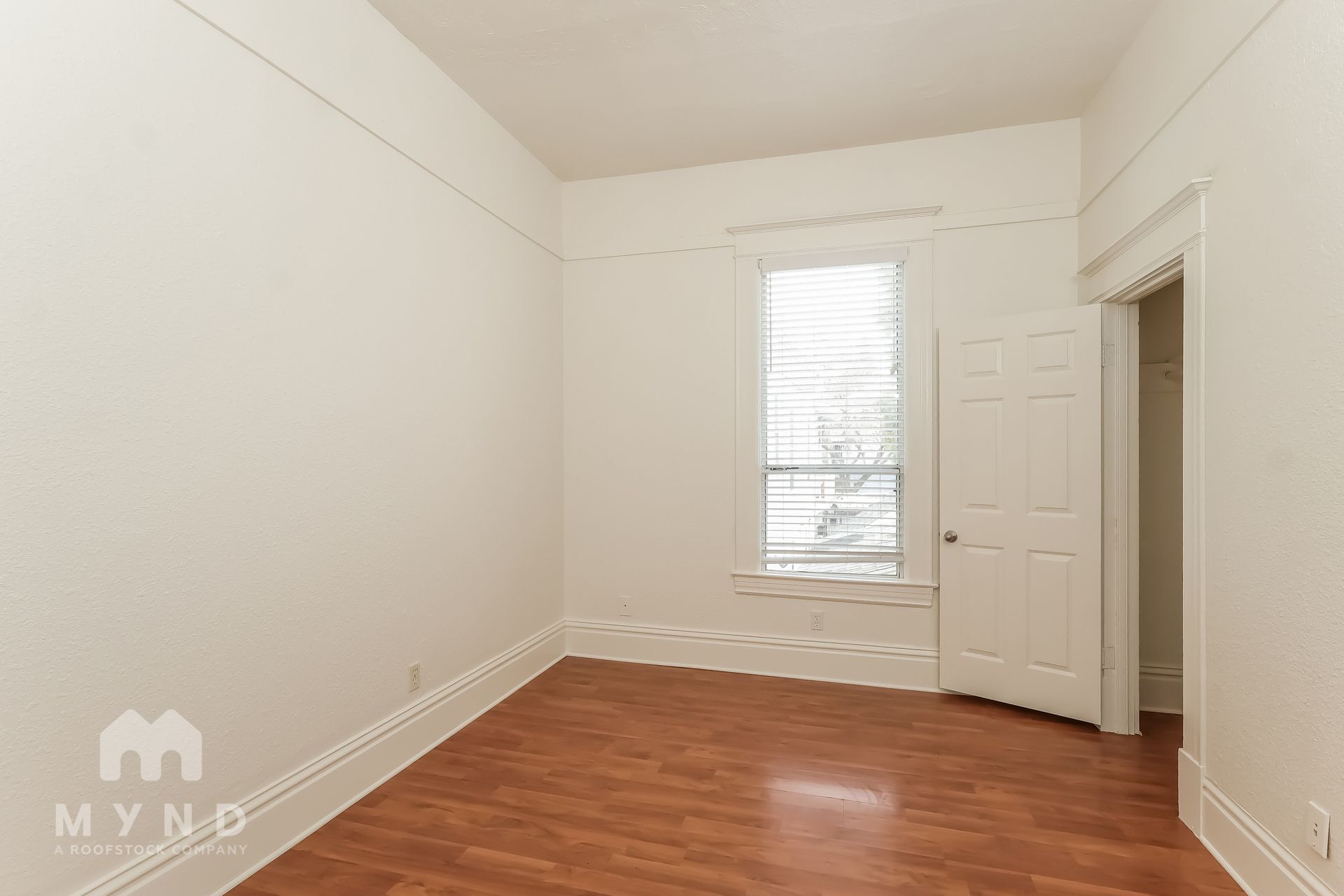 Building Photo - 612 1/2 15th St