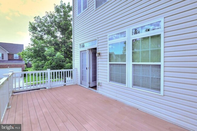 Building Photo - 6300 Santo Place