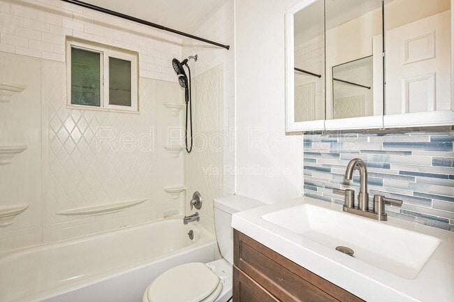 Building Photo - 9019 112th St SW