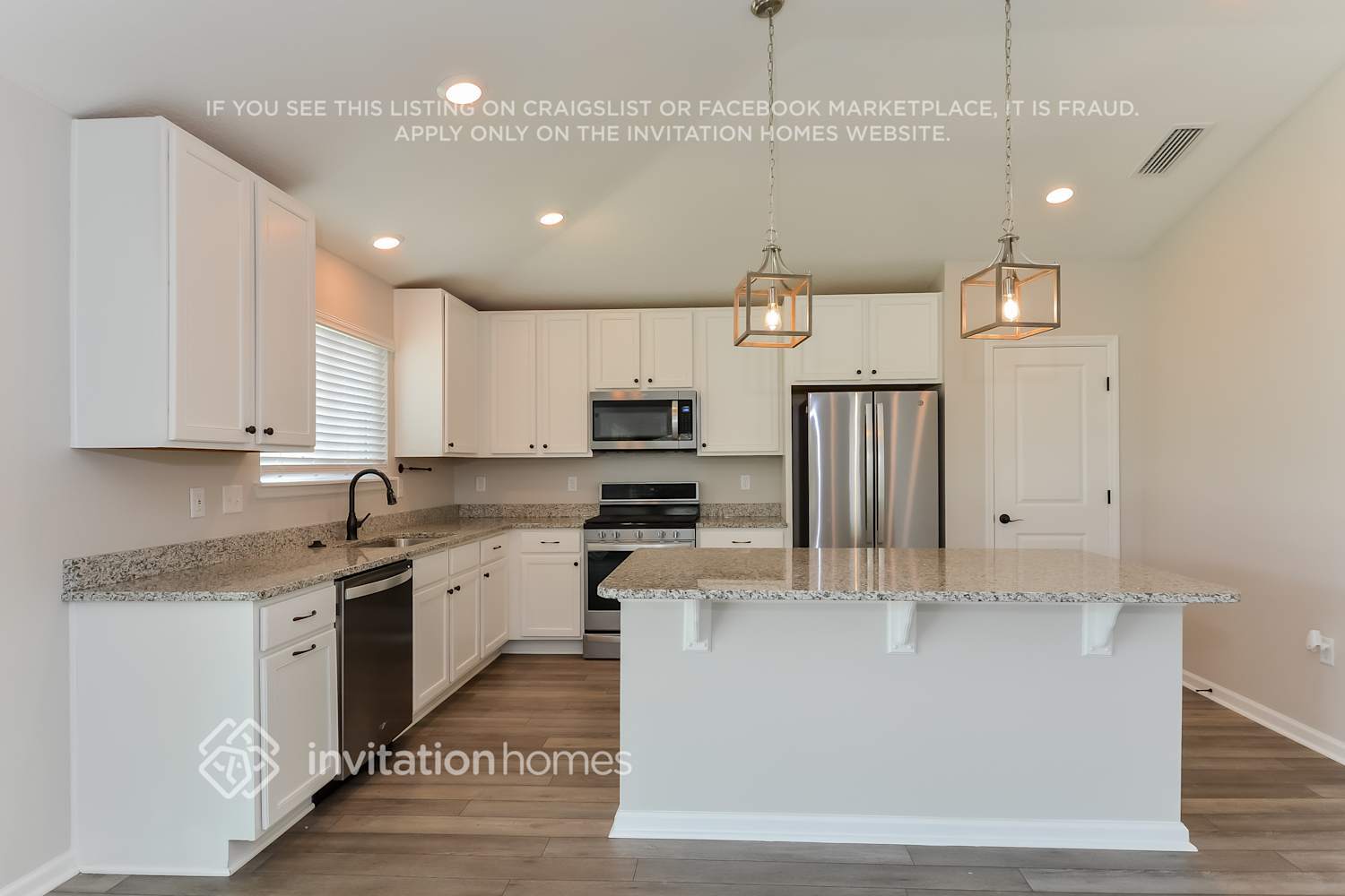 Building Photo - 11655 White Dogwood Rd