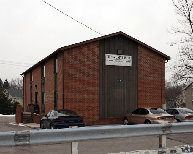 Primary Photo - 316 Benner St