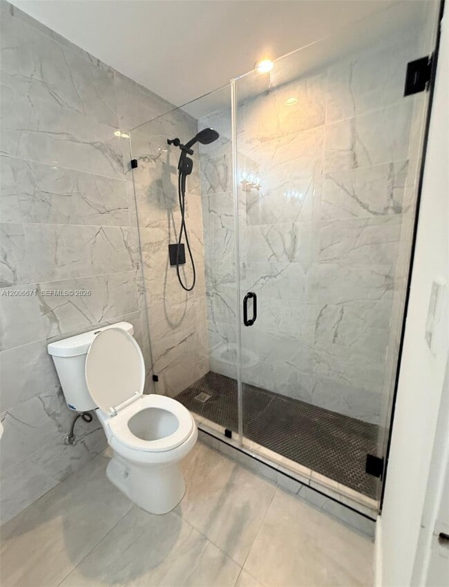 Building Photo - 911 79th Terrace