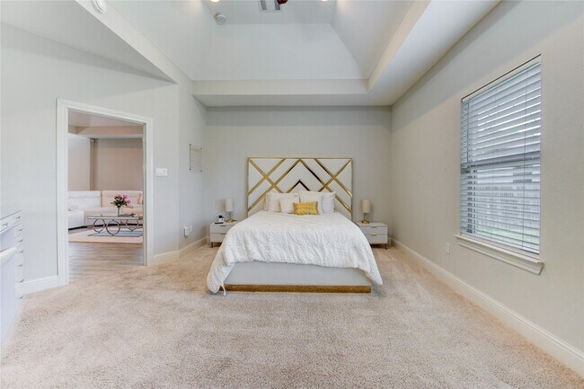 Building Photo - 3805 Shelby Cir