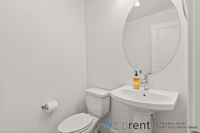 Building Photo - 4 br, 3.5 bath Townhome - 725 Delve Ct, Ha...