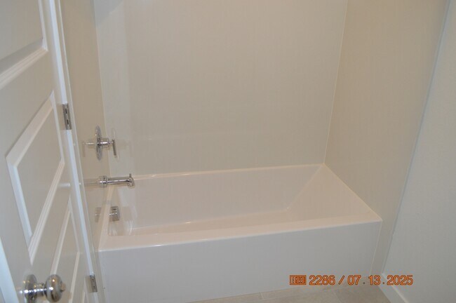 Building Photo - 8940 Pso Del Campo