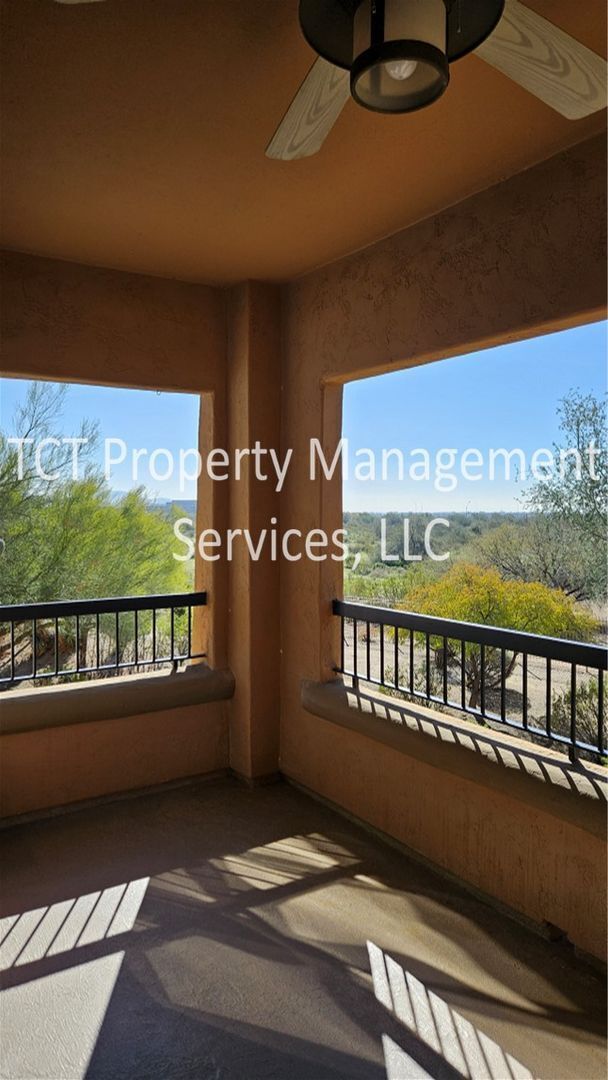 Building Photo - Newly Updated 2 Bedroom + den in Villages at Grayhawk!