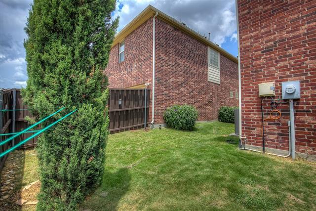 Building Photo - 4321 Peregrine Way