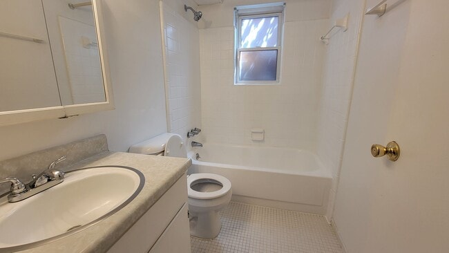 Building Photo - 4206 Billtown Rd