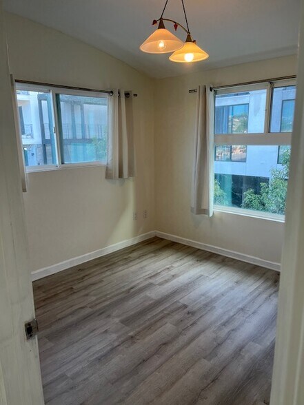 Building Photo - 2527 Union St