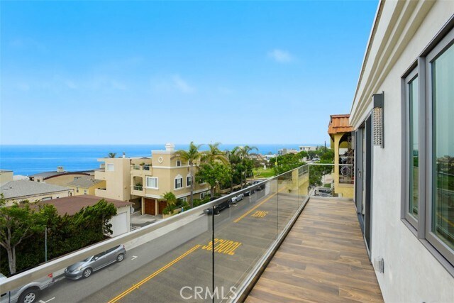 Building Photo - 2504 Highland Ave