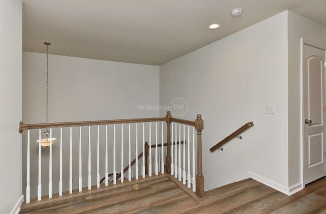 Building Photo - Sought-after 3BR/2.5BA Townhome in Desirab...