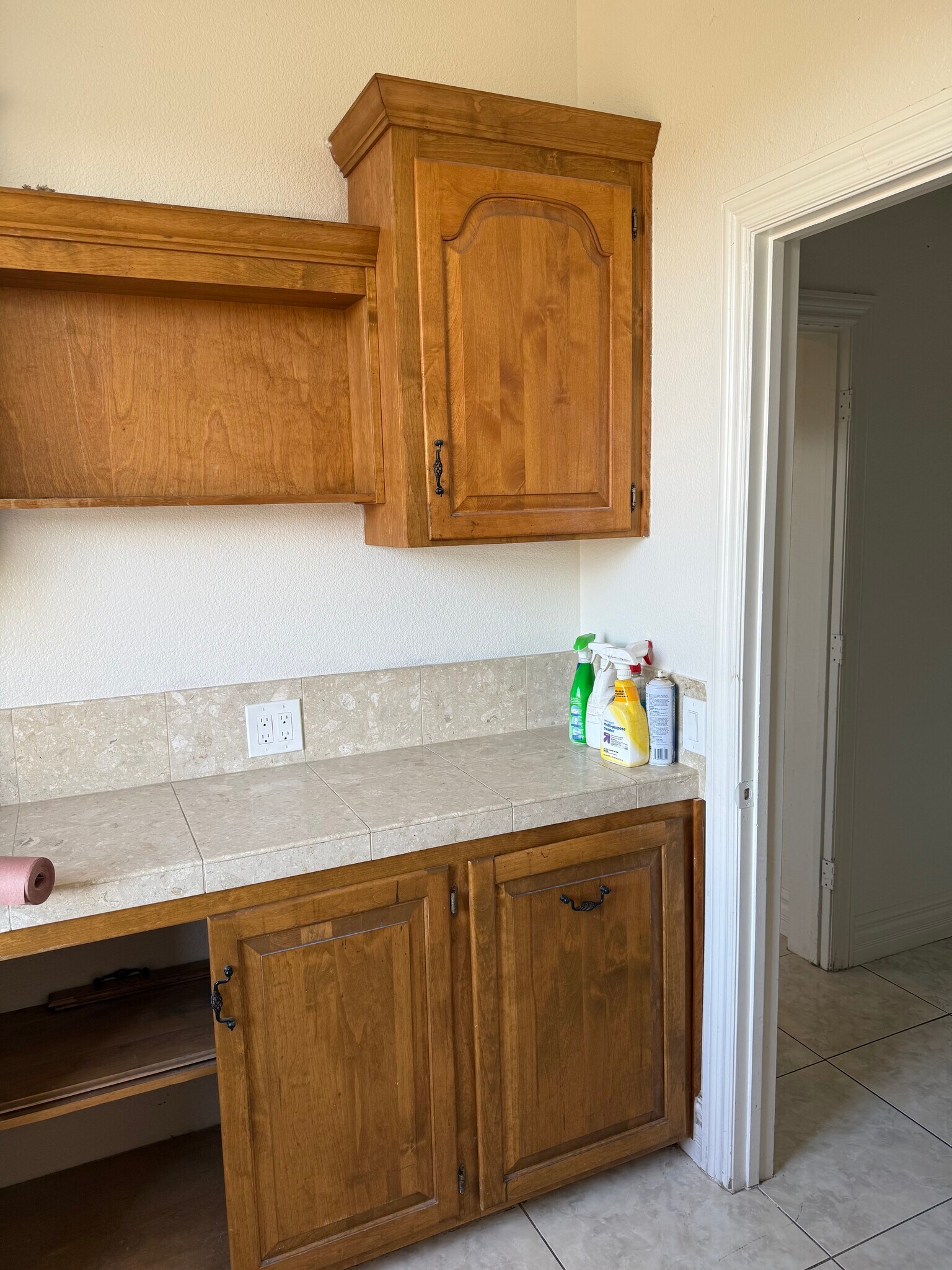 Building Photo - 31195 Lone Tree Rd