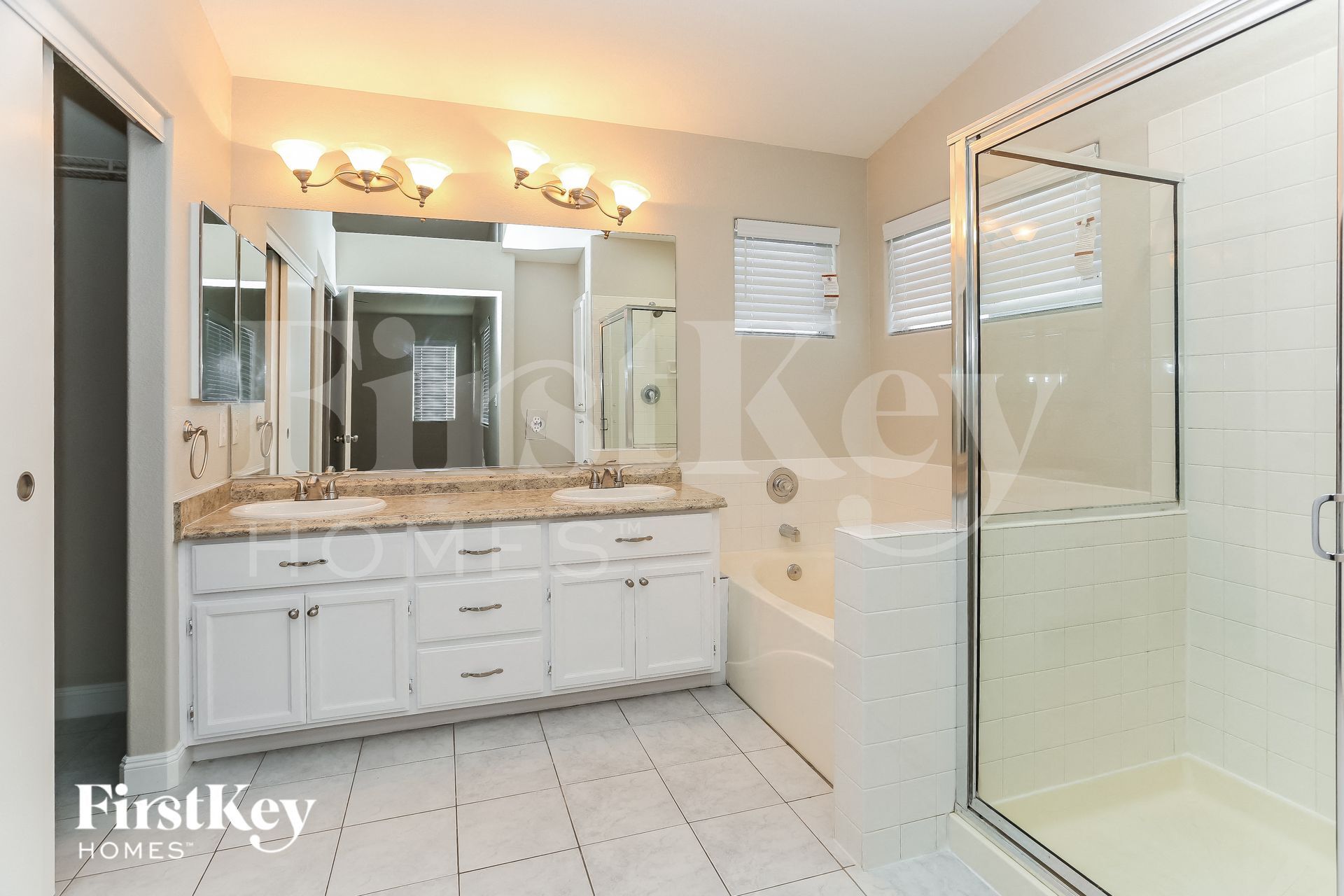 Building Photo - 6700 Rio Sands Ct