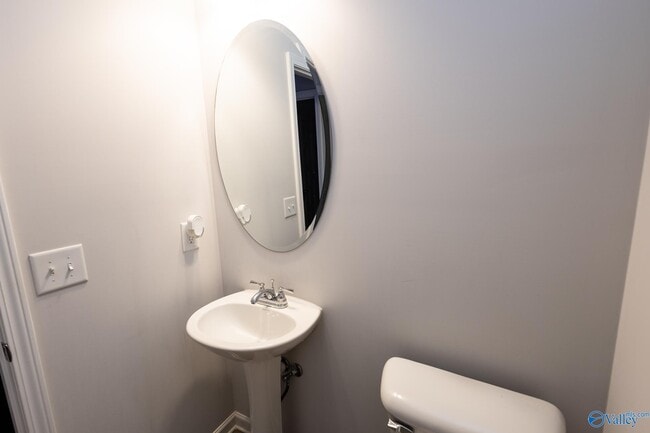 Building Photo - 121 Mill Valley Wy