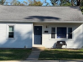 Building Photo - Available Aug 12th, 2026!!