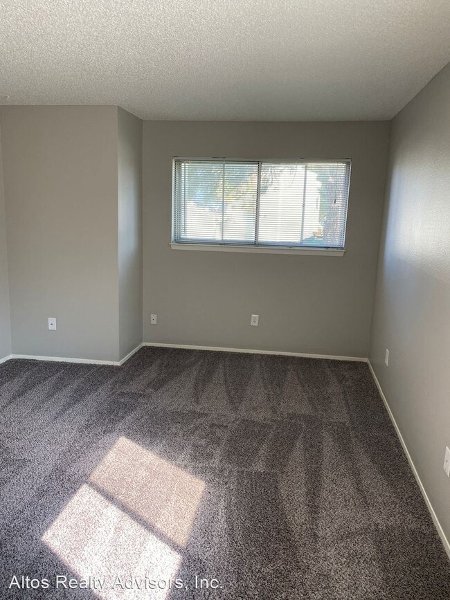 Building Photo - 2 br, 2 bath House - 2365 E Geddes Ave #O-22