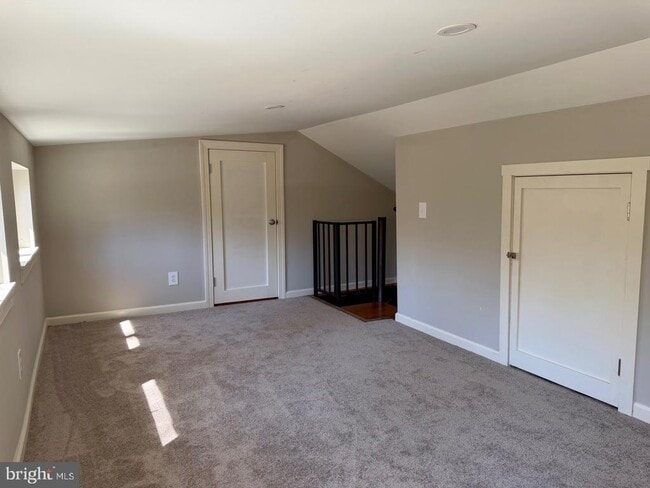 Building Photo - 1176 Stokes Rd