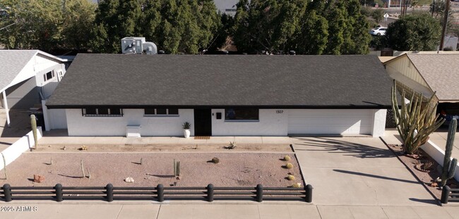 Building Photo - 1307 N 71st St