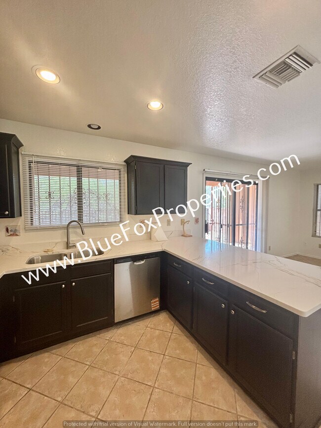 Building Photo - 8552 N Winchester Creek Dr