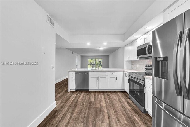 Building Photo - 1201 SW 128th Terrace