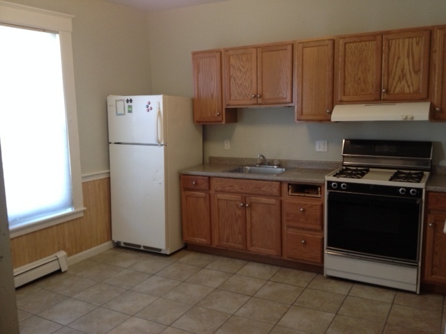 Interior Photo - 21-25 Pierce St.