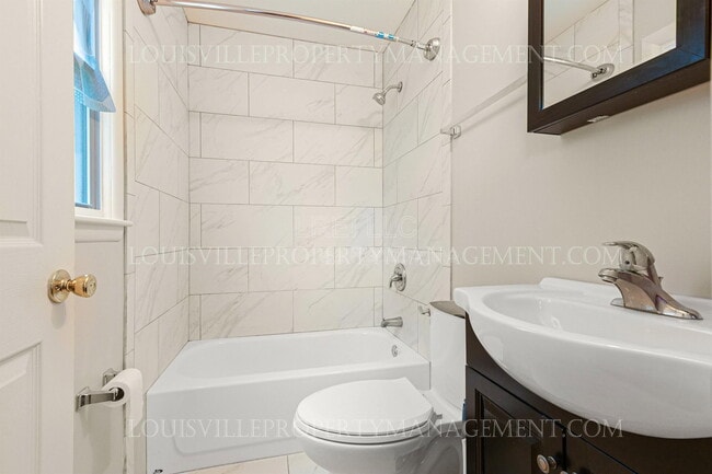 Building Photo - 3817 Klondike Ln