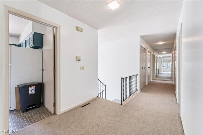 Building Photo - 41 S Cedar St