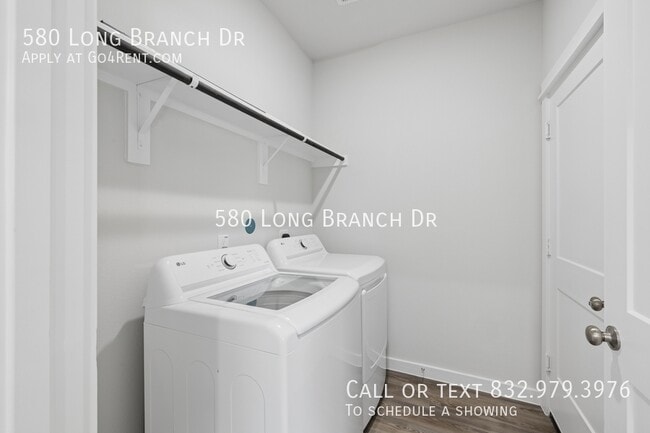Building Photo - 580 Long Br Dr