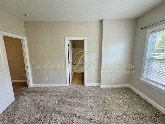 Building Photo - Spacious 5BR/5BA Home in Indian Lands Wake...
