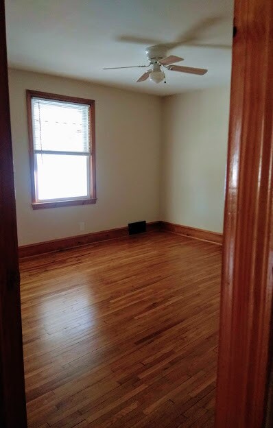 Building Photo - 3908 Yarbrough Ave