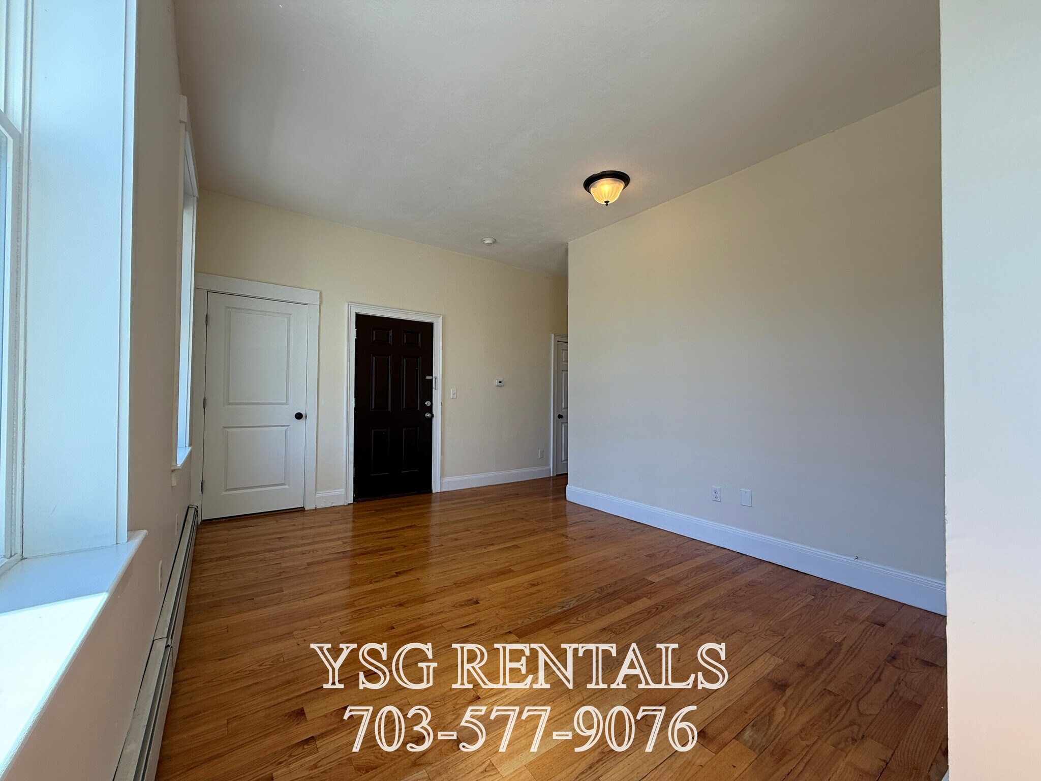 Building Photo - 17 Lambert Ave