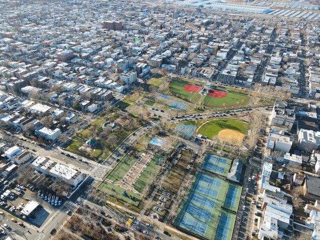 Building Photo - 63-65 Irving St