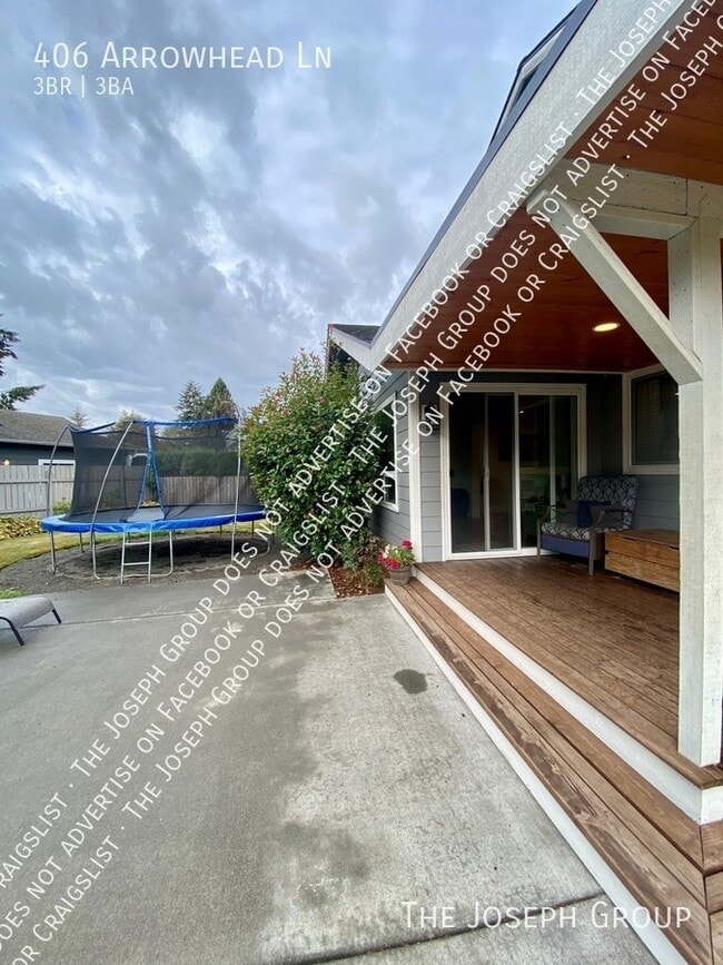 Building Photo - 406 Arrowhead Ln