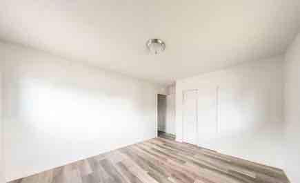 Building Photo - 1626 Elaine St