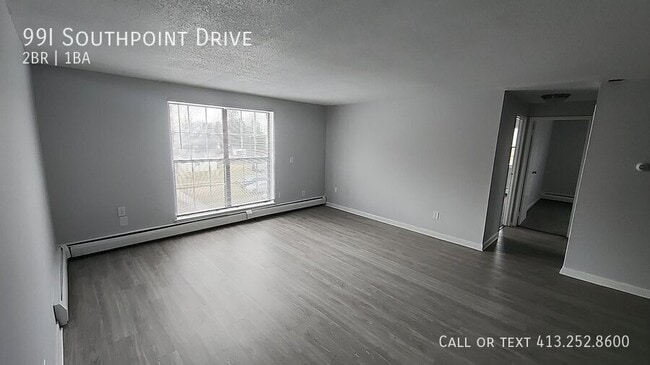 Building Photo - 99 Southpoint Dr