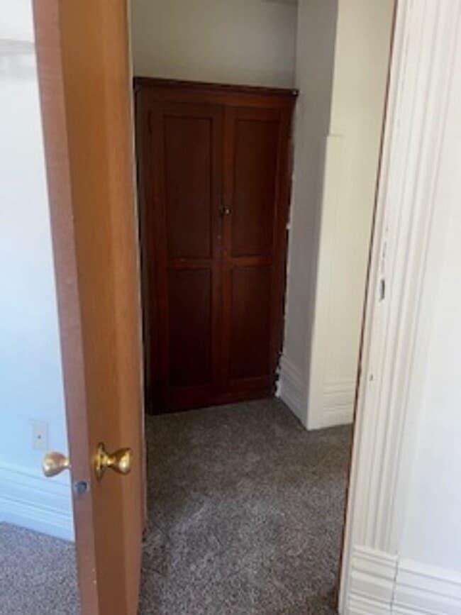 Building Photo - 809 N 3rd St