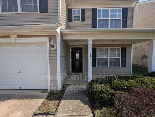 Building Photo - 11307 Breezehill Ln