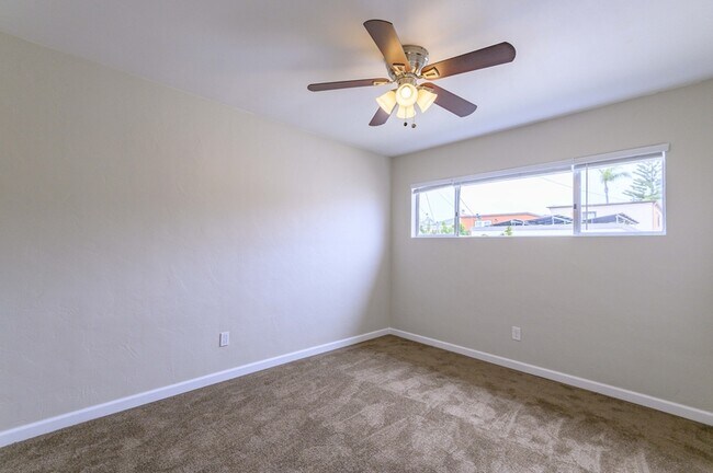 Building Photo - 358 I Ave