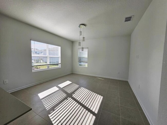 Building Photo - 5828 Meditation Dr